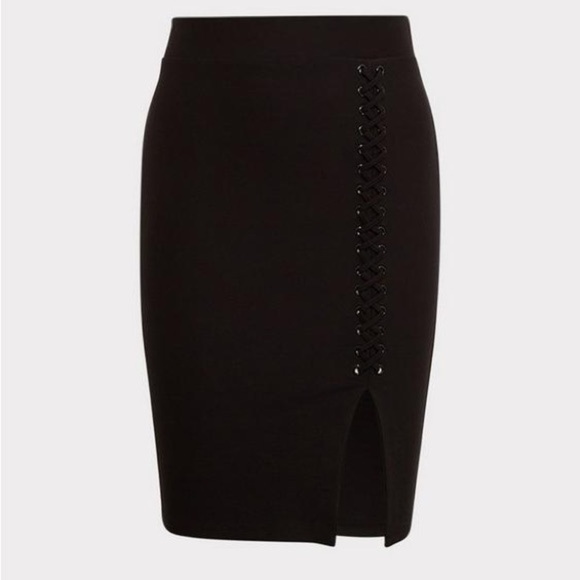Torrid Mini Studio Luxe Point Lace up effect pencil black skirt Sz-2  V13 - Picture 4 of 13